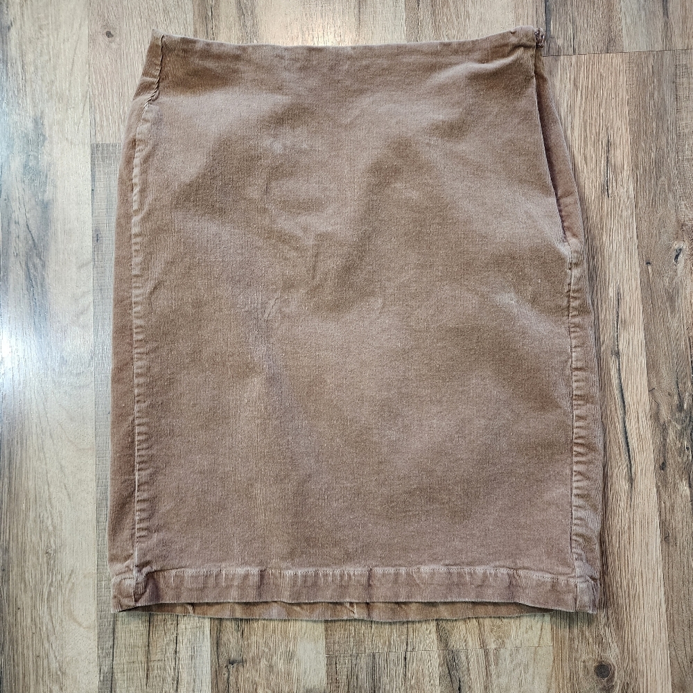 Women's Old Navy Courdory Pencil Skirt in Creme Caramel Size 2
